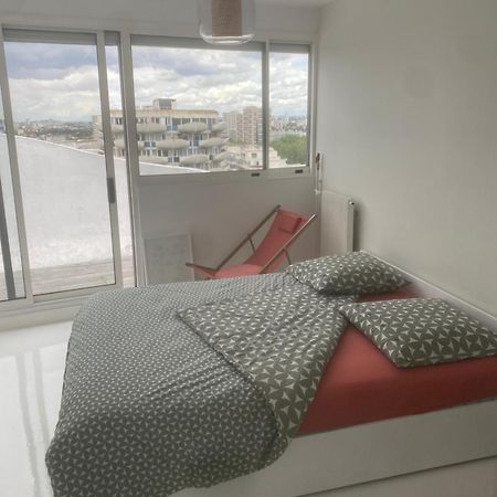 14Eme Et Der Etage "Arty" Avec 2 Chambres Et Vue Panoramique ! Creteil Exterior photo